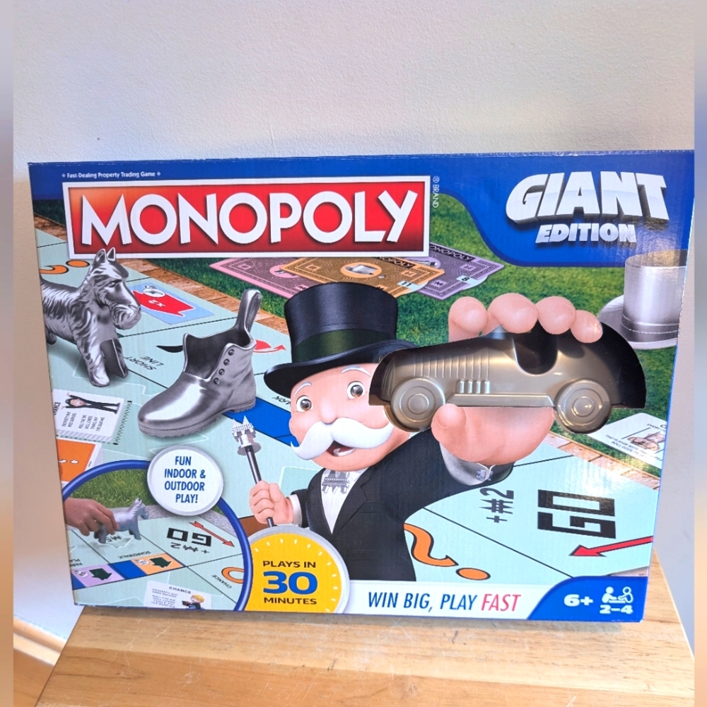 Hasbro Monopoly Giant Edition - Blue and Silver